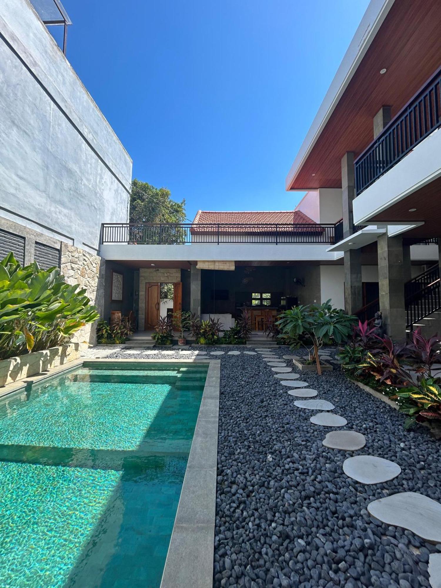 Villa Son Sun Uluwatu Екстериор снимка