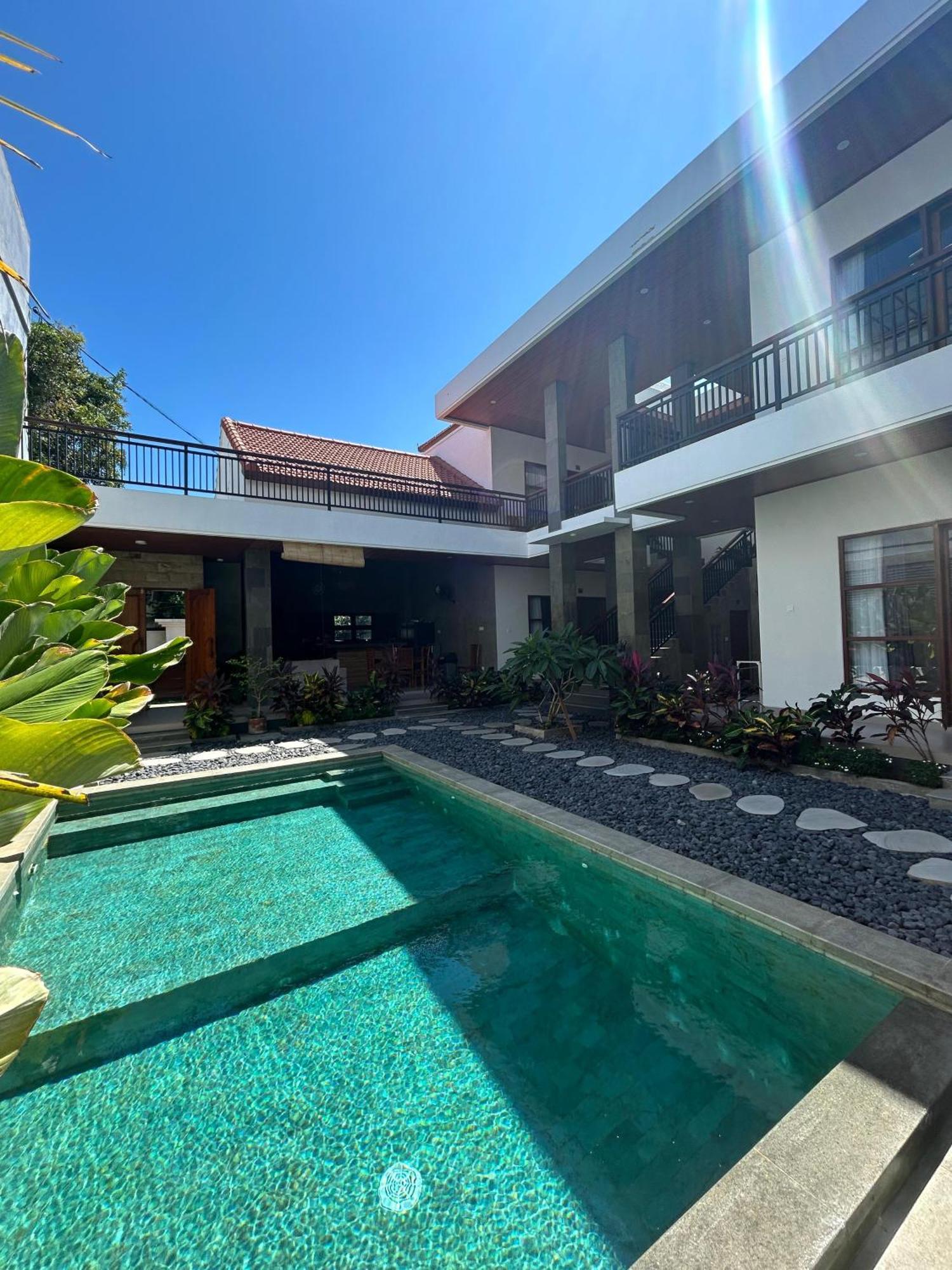 Villa Son Sun Uluwatu Екстериор снимка