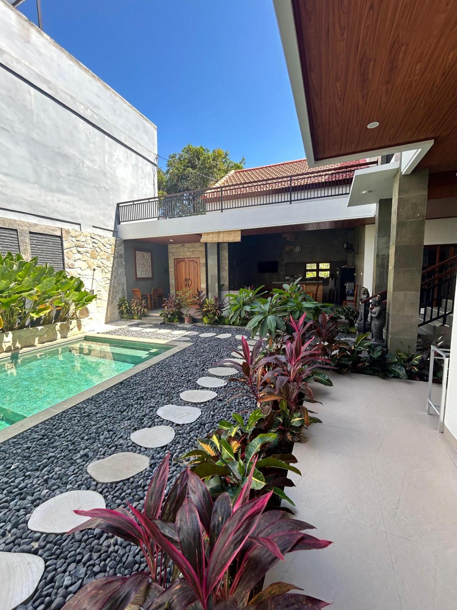 Villa Son Sun Uluwatu Екстериор снимка